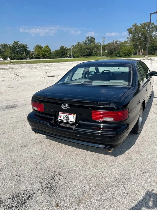 1995 Chevrolet Impala 7th Gen - Image 10 of 18