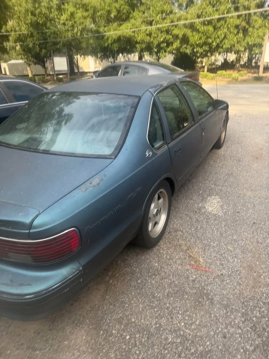 1995 Chevrolet Impala 7th Gen - Image 7 of 9