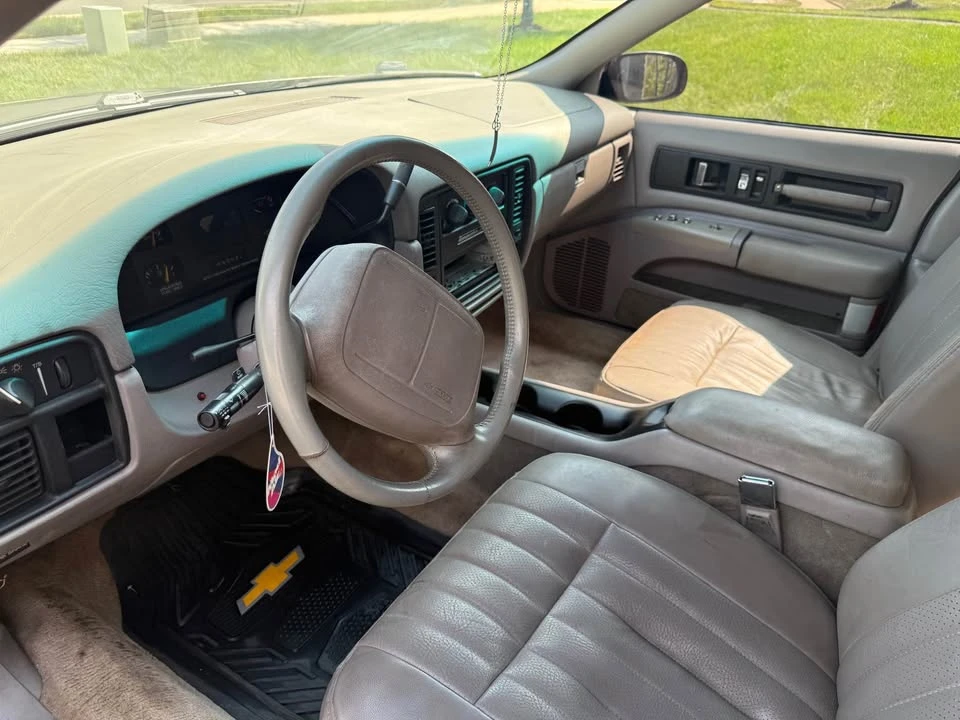 1995 Chevrolet Impala 7th Gen - Image 12 of 17