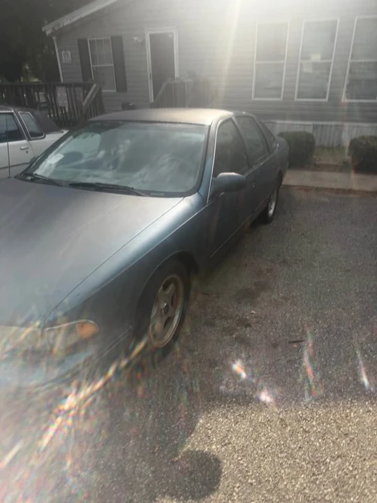 1995 Chevrolet Impala 7th Gen - Image 4 of 9