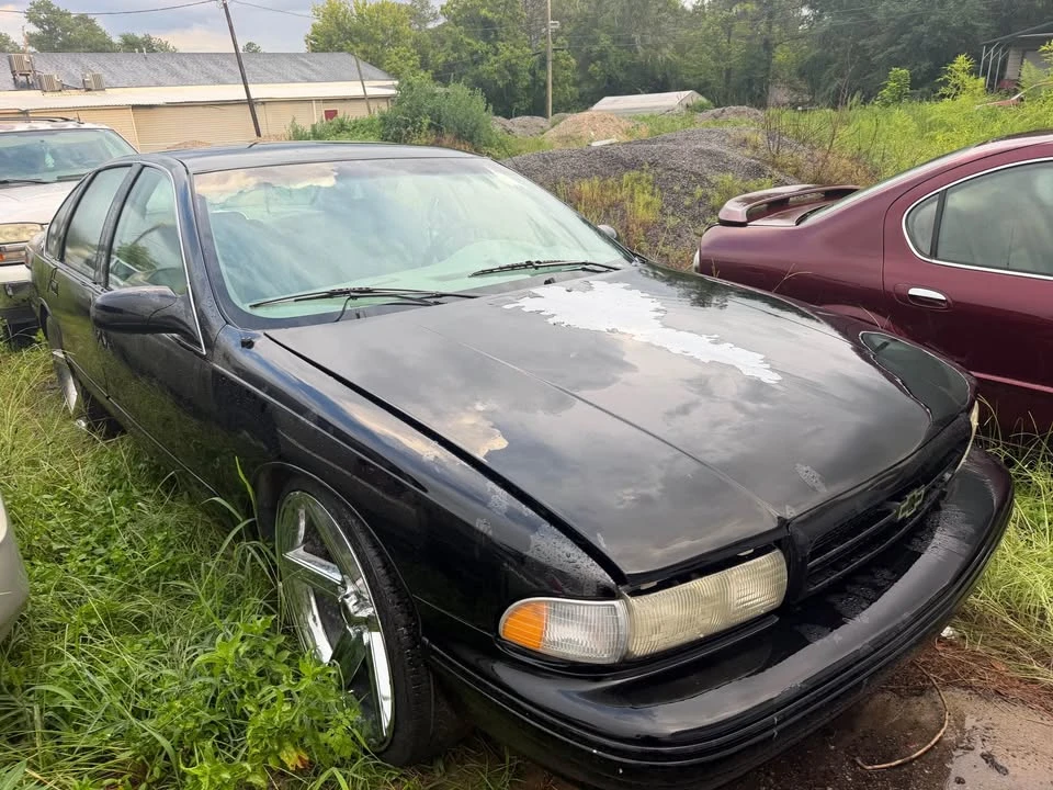 1995 Chevrolet Impala 7th Gen - Image 2 of 4