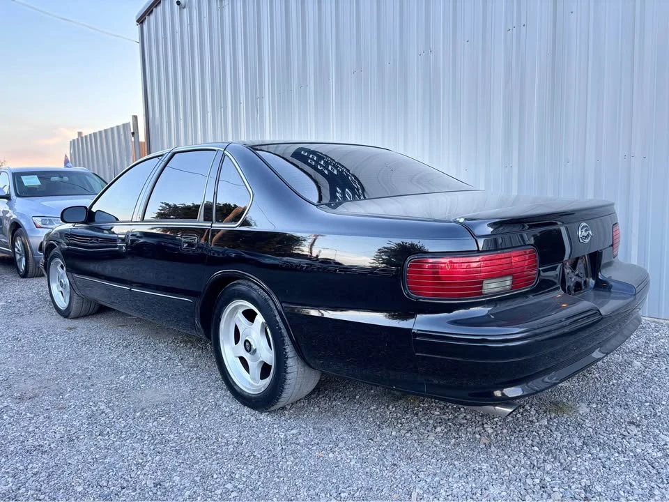 1995 Chevrolet Impala 7th Gen - Image 5 of 20