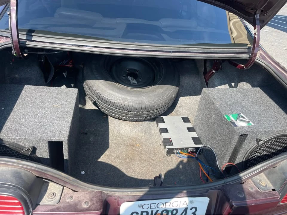 1995 Chevrolet Impala 7th Gen - Image 2 of 19