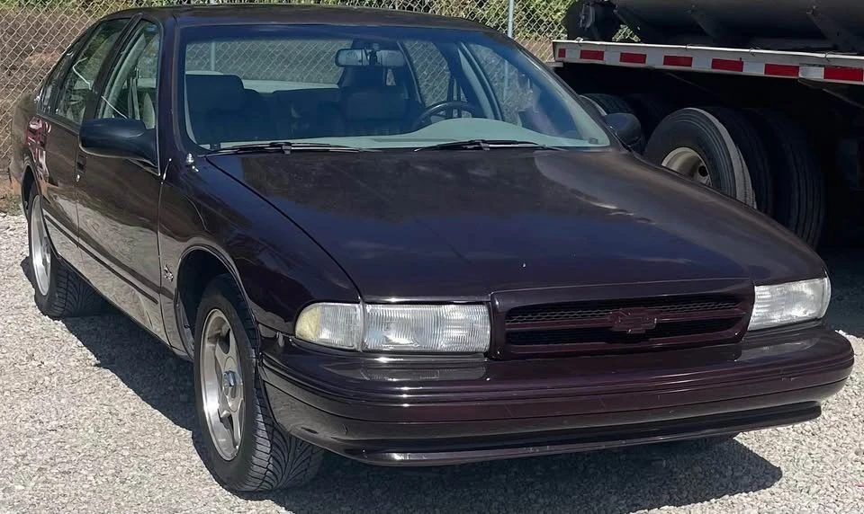 1995 Chevrolet Impala 7th Gen - Image 3 of 19