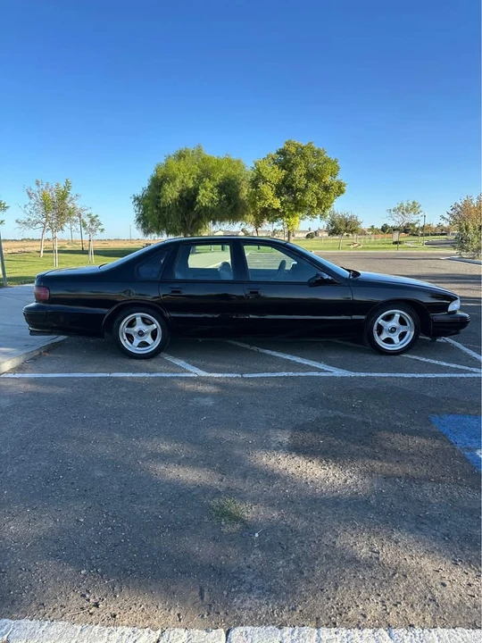 1995 Chevrolet Impala 7th Gen - Image 10 of 20