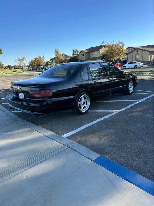 1995 Chevrolet Impala 7th Gen - Image 11 of 20