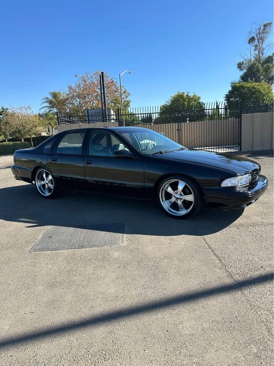1995 Chevrolet Impala 7th Gen - Image 4 of 20