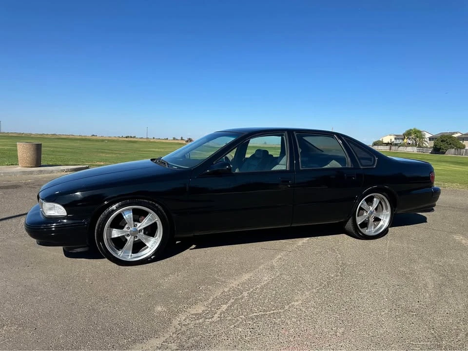 1995 Chevrolet Impala 7th Gen - Image 3 of 20