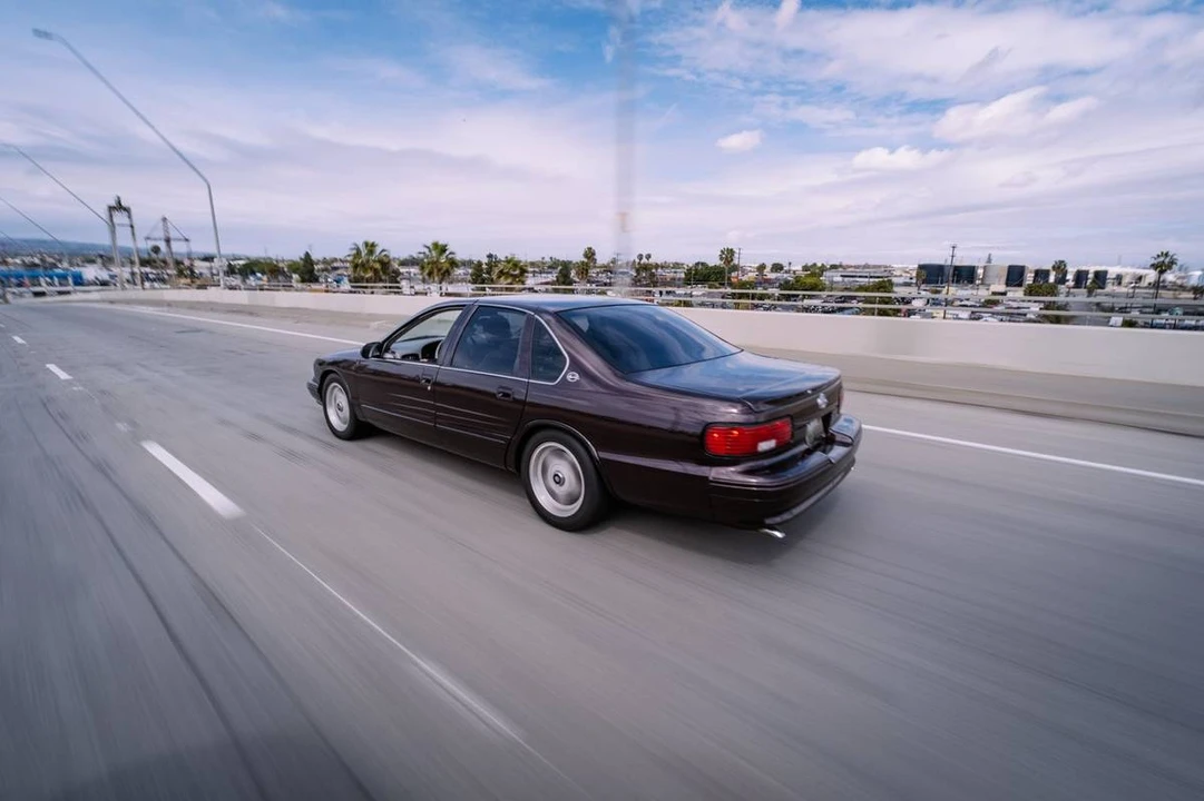 1995 Chevrolet Impala 7th Gen - Image 2 of 24
