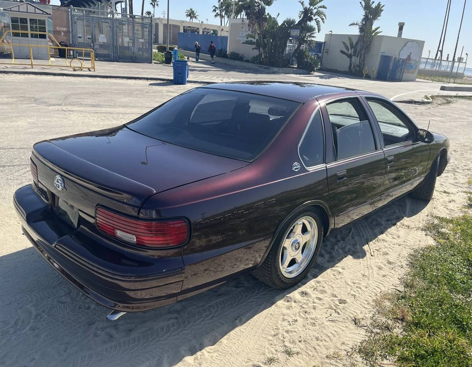 1995 Chevrolet Impala 7th Gen - Image 7 of 24
