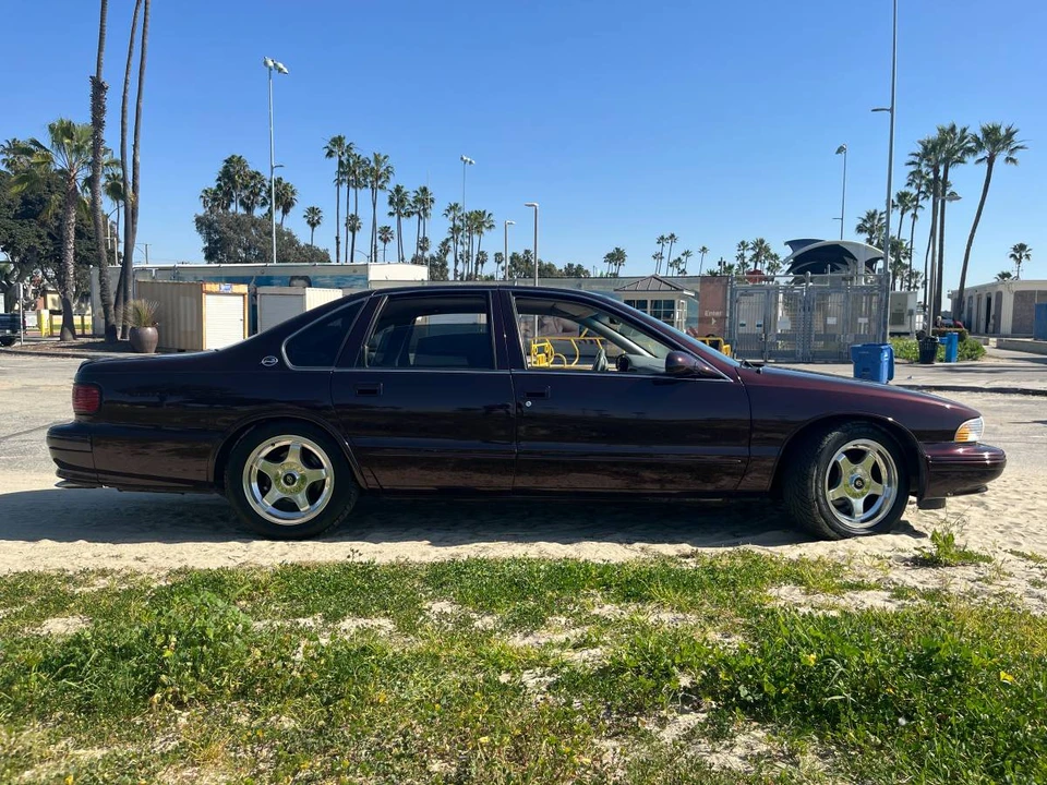 1995 Chevrolet Impala 7th Gen - Image 8 of 24