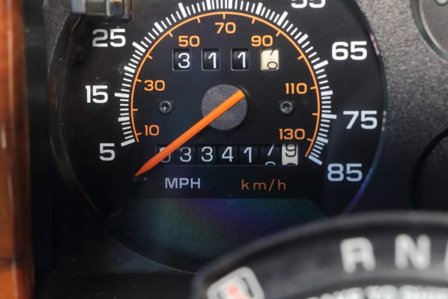 1995 Chevrolet - Image 6 of 12