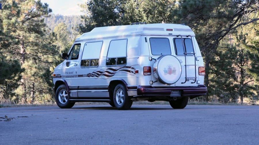 1995 Chevrolet G-Series Van - Image 3 of 11