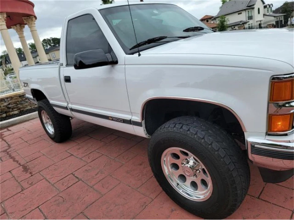 1995 Chevrolet C/K 4th Gen - Image 9 of 30