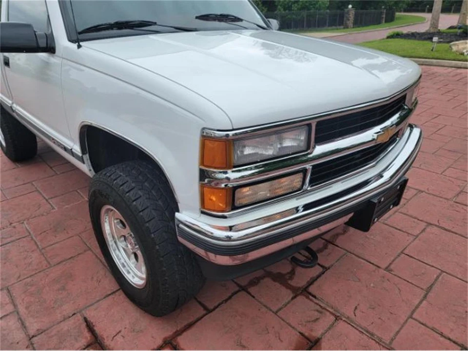 1995 Chevrolet C/K 4th Gen - Image 18 of 30