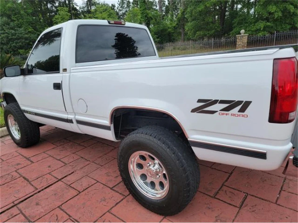 1995 Chevrolet C/K 4th Gen - Image 25 of 30