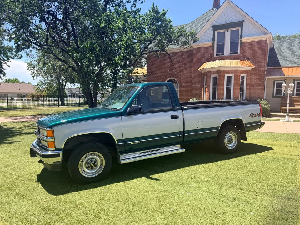 1995 Chevrolet C/K 4th Gen - Image 3 of 31