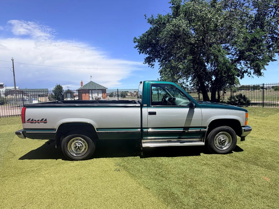 1995 Chevrolet C/K 4th Gen - Image 7 of 31