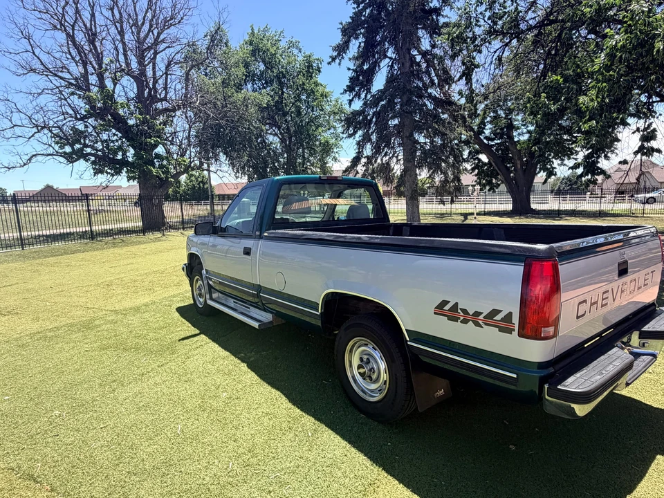 1995 Chevrolet C/K 4th Gen - Image 11 of 31