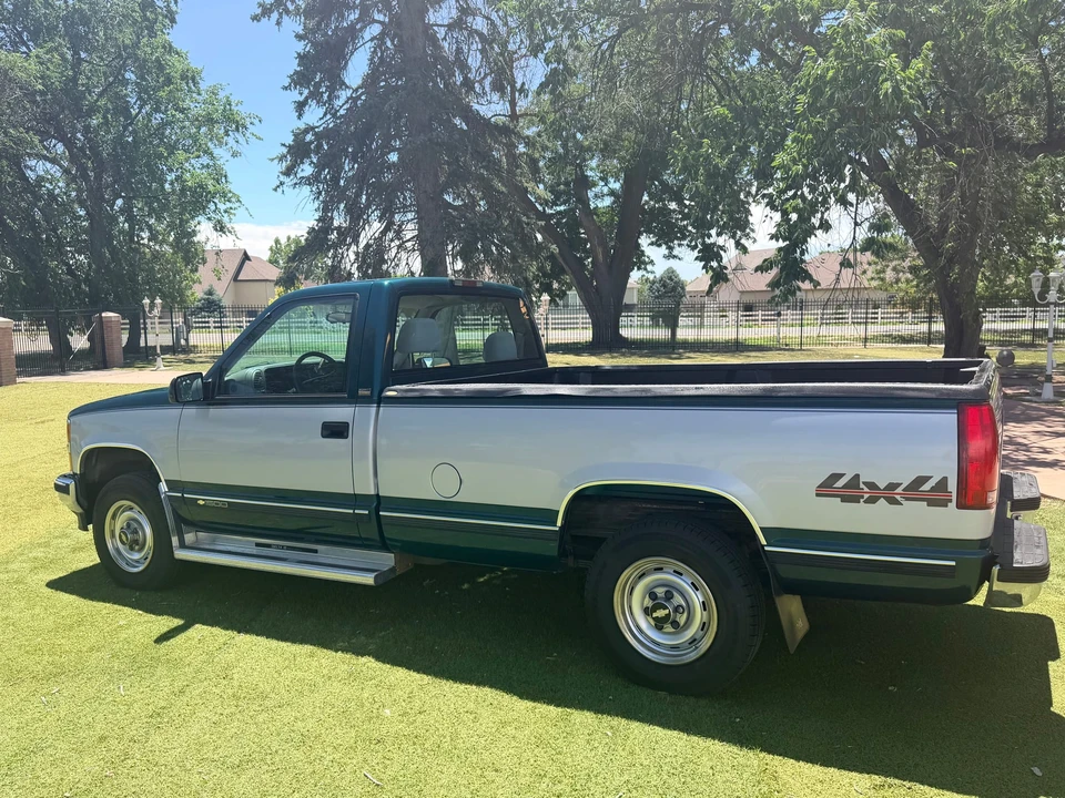 1995 Chevrolet C/K 4th Gen - Image 12 of 31