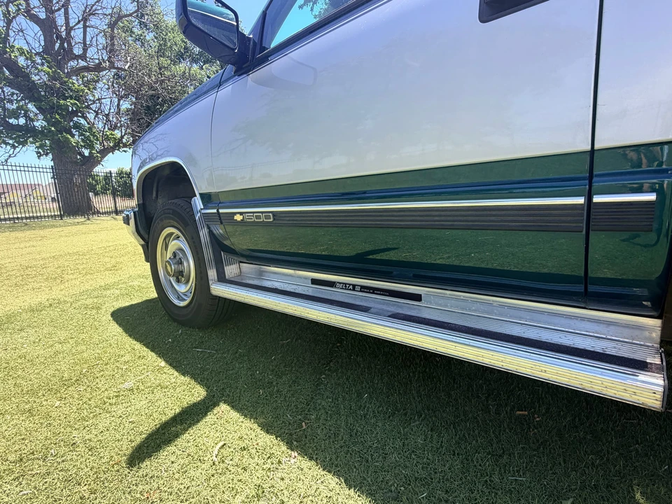 1995 Chevrolet C/K 4th Gen - Image 18 of 31