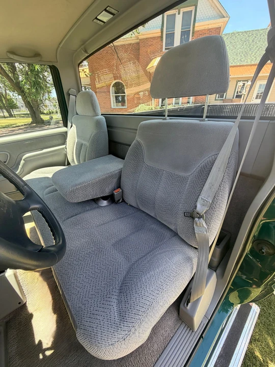 1995 Chevrolet C/K 4th Gen - Image 24 of 31