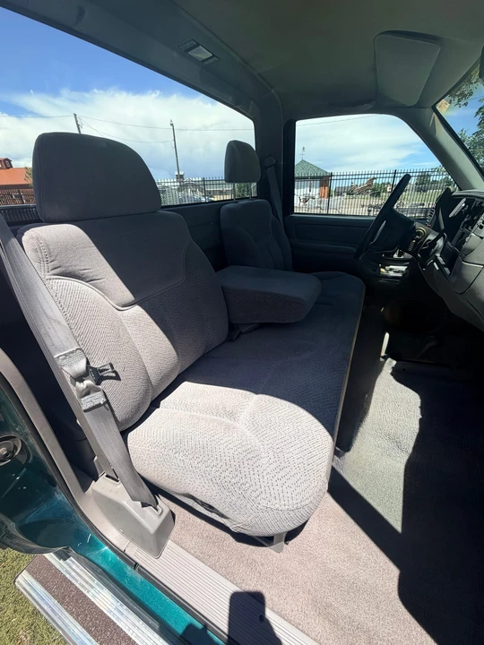 1995 Chevrolet C/K 4th Gen - Image 28 of 31