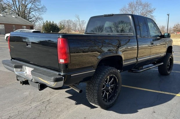 1995 Chevrolet C/K 4th Gen - Image 2 of 7
