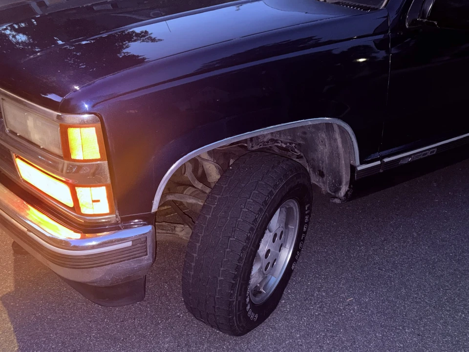 1995 Chevrolet Silverado - Image 30 of 31