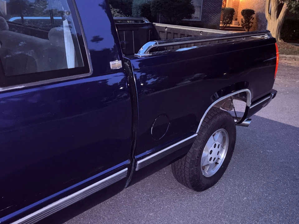 1995 Chevrolet Silverado - Image 21 of 31