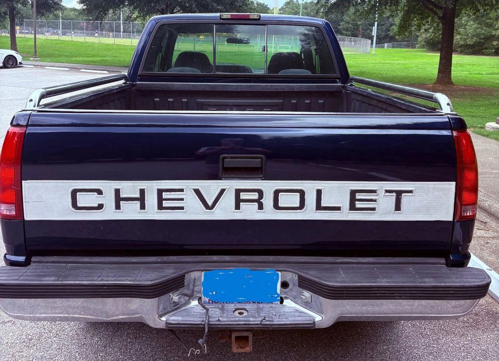 1995 Chevrolet Silverado - Image 7 of 31