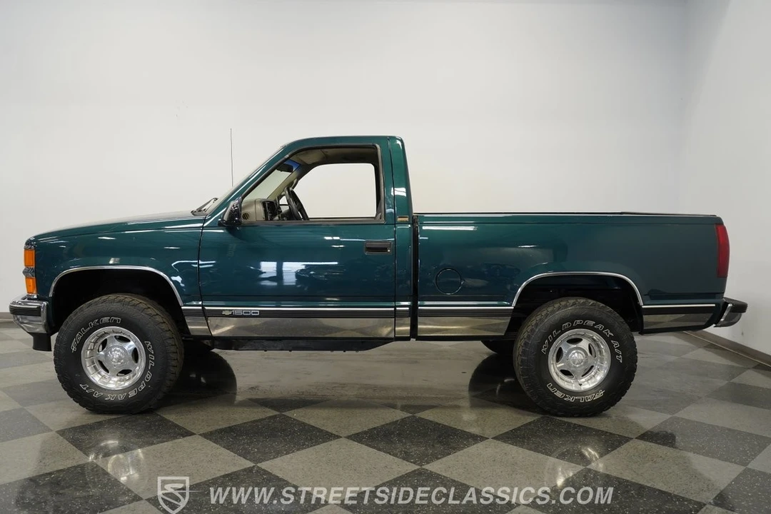 1995 Chevrolet C/K 4th Gen - Image 2 of 21
