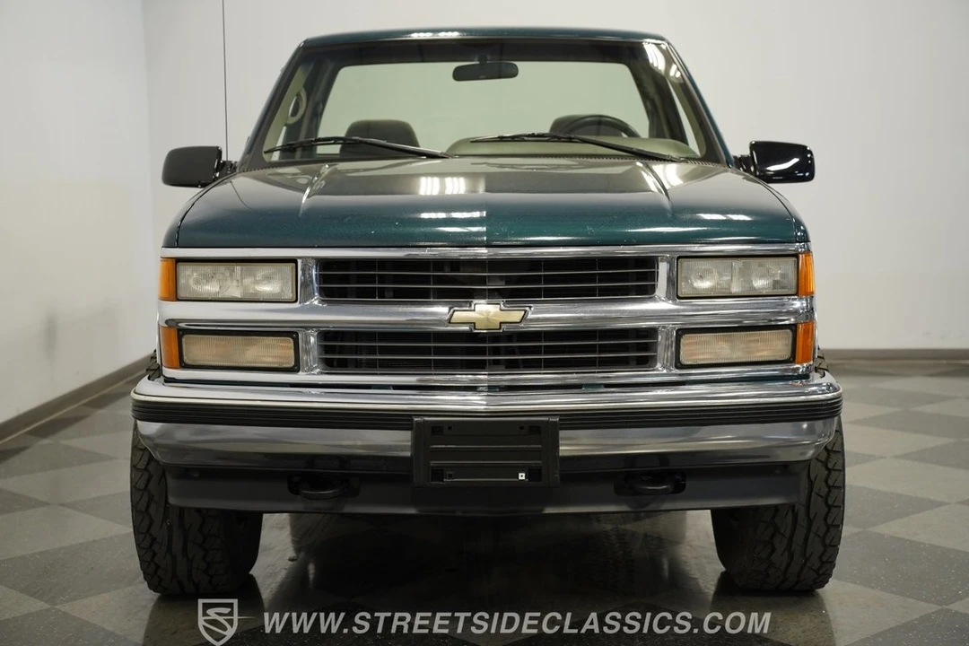 1995 Chevrolet Silverado 1st Gen - Image 17 of 21