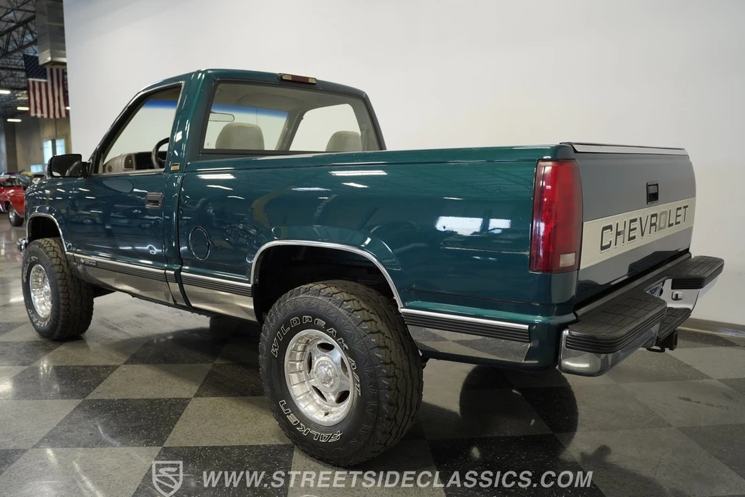 1995 Chevrolet Silverado 1st Gen - Image 9 of 21