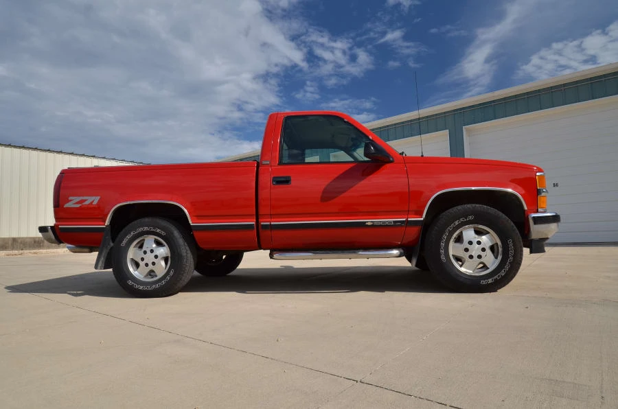 1995 Chevrolet C/K 4th Gen - Image 10 of 10