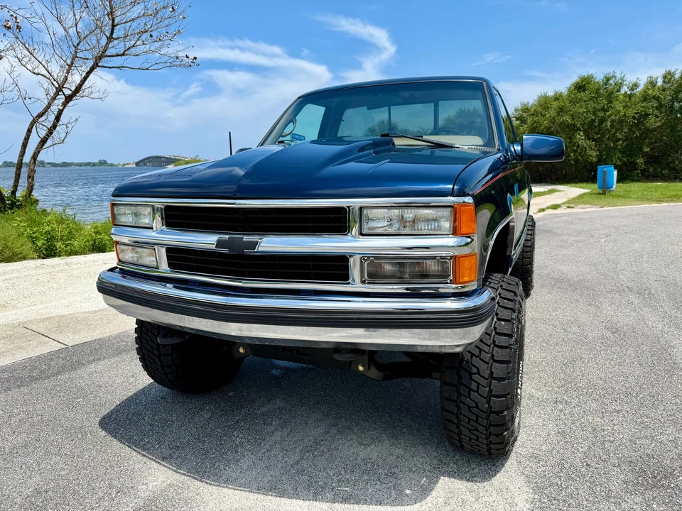 1995 Chevrolet C/K 4th Gen - Image 10 of 31