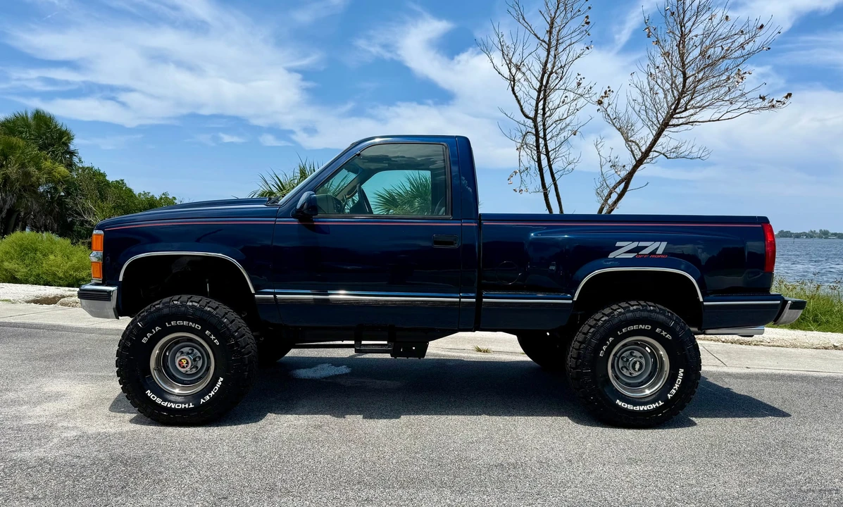 1995 Chevrolet C/K 4th Gen - Image 28 of 31