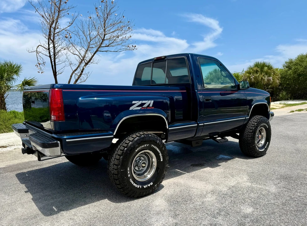 1995 Chevrolet C/K 4th Gen - Image 18 of 31