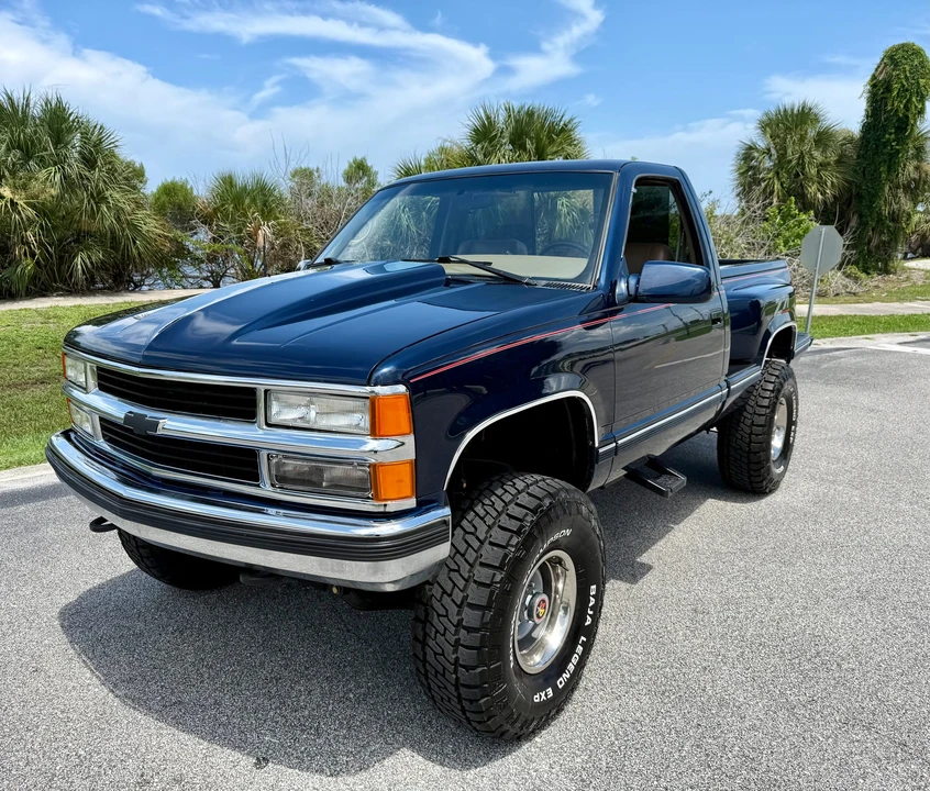 1995 Chevrolet C/K 4th Gen - Image 6 of 31