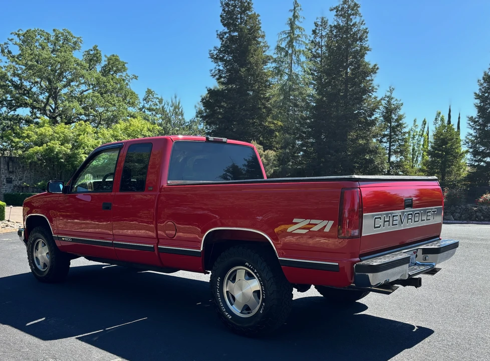1995 Chevrolet C/K 4th Gen - Image 6 of 31