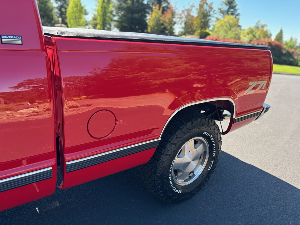 1995 Chevrolet C/K 4th Gen - Image 15 of 31