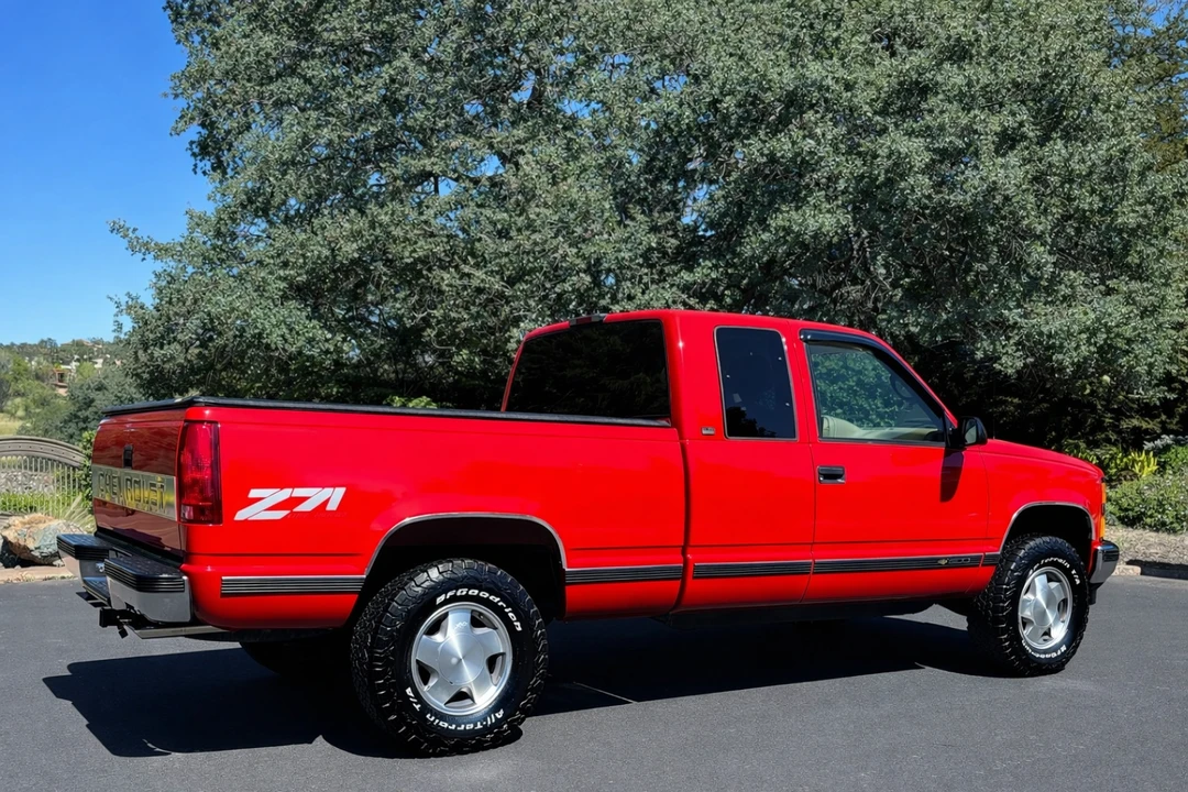 1995 Chevrolet C/K 4th Gen - Image 8 of 31