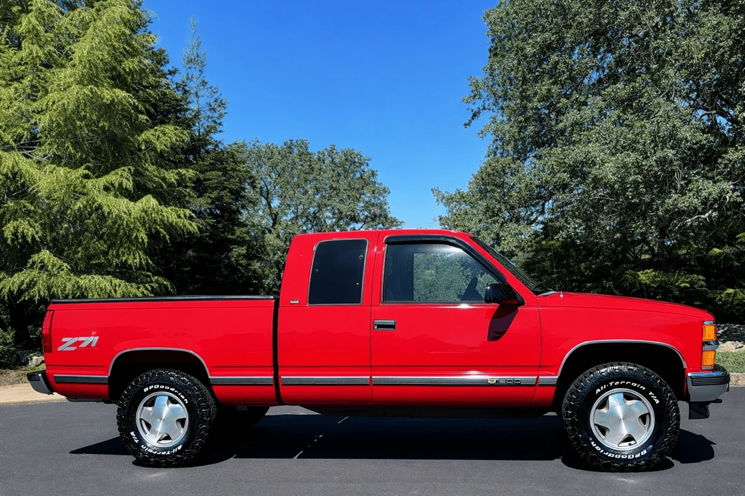 1995 Chevrolet C/K 4th Gen - Image 9 of 31