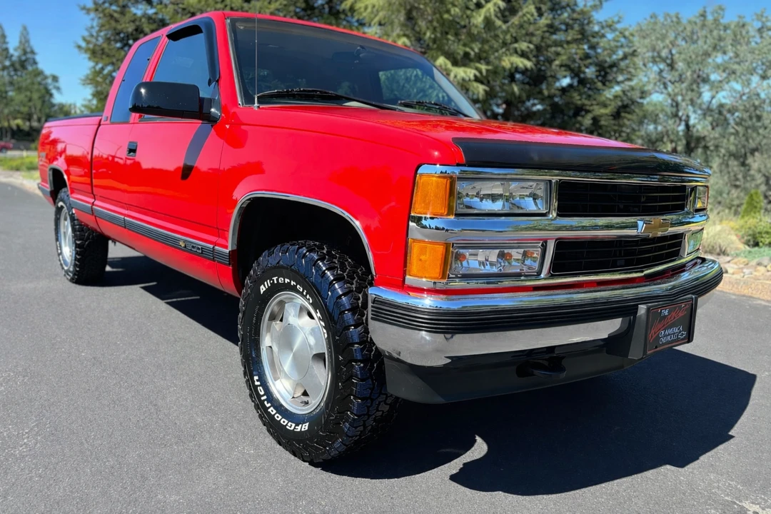 1995 Chevrolet C/K 4th Gen - Image 2 of 31