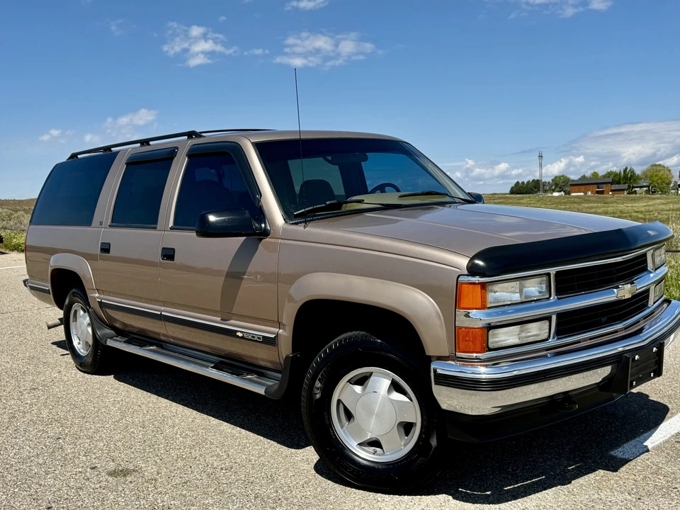 1995 Chevrolet - Image 8 of 31