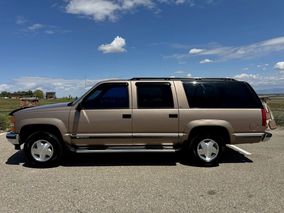 1995 Chevrolet - Image 18 of 31