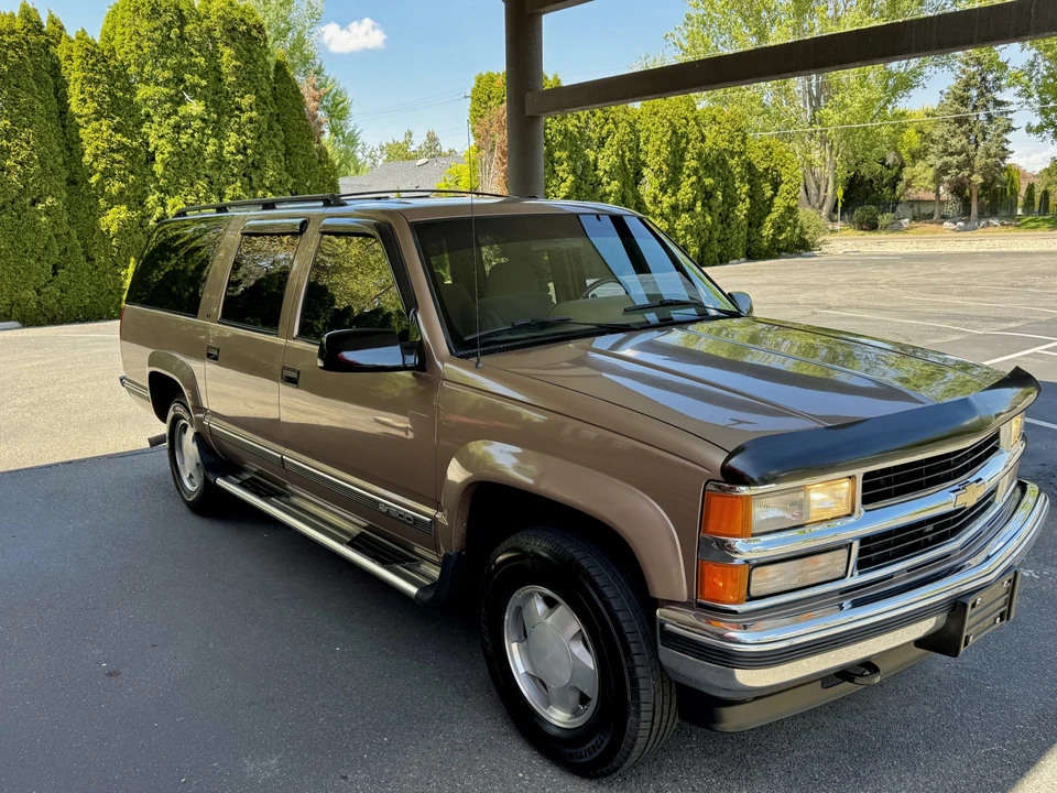 1995 Chevrolet - Image 7 of 31