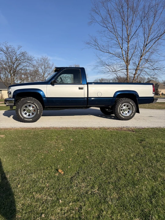 1995 Chevrolet C/K 4th Gen - Image 3 of 31