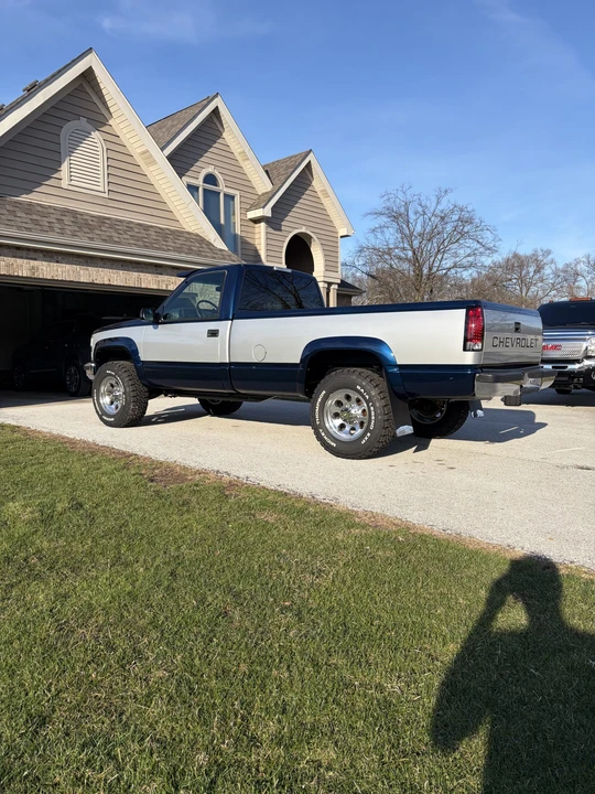 1995 Chevrolet C/K 4th Gen - Image 4 of 31