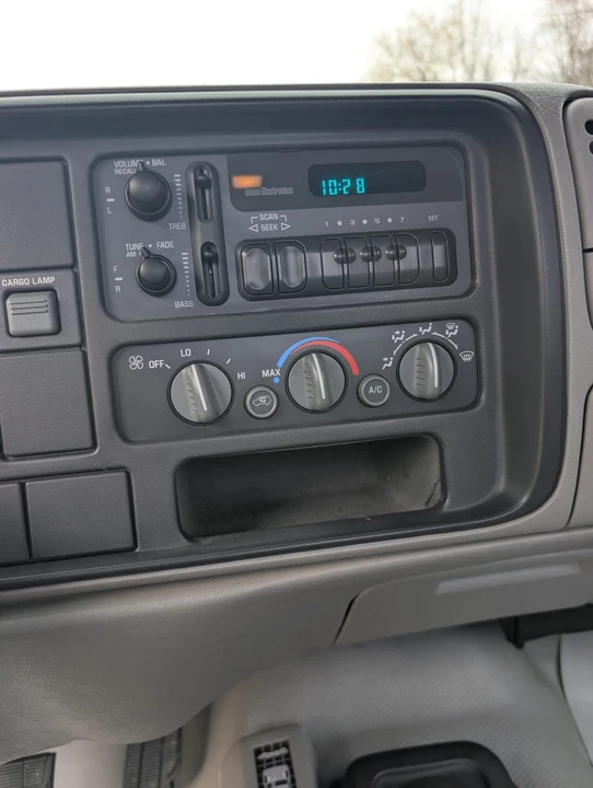1995 Chevrolet C/K 4th Gen - Image 24 of 31